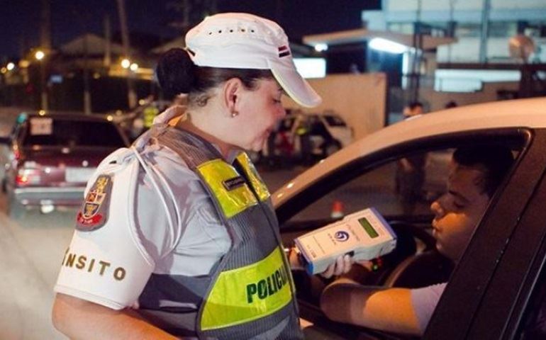 Motorista embriagado é detido ao tentar fugir de blitz em Tejupá