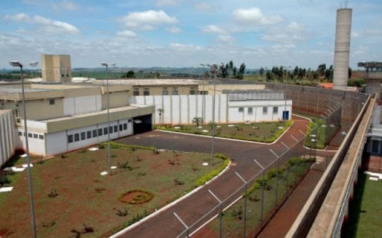 Dois imigrantes do Paraguai fogem da penitenciária de Itaí
