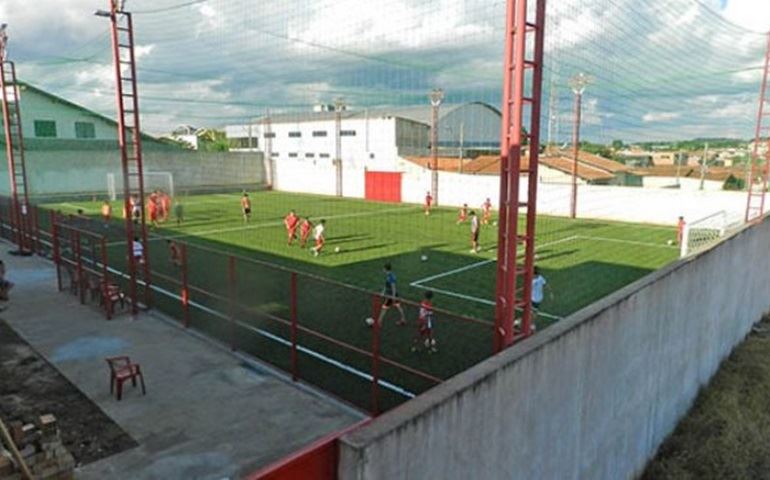 Escola do Internacional de Avaré inaugura novo campo e contrata especialista em formar jogadores