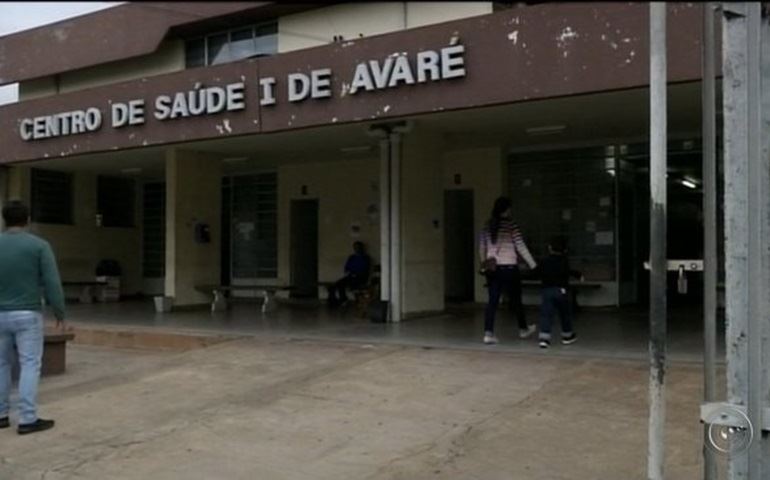 Falta de funcionários limita vacinação diária em Avaré