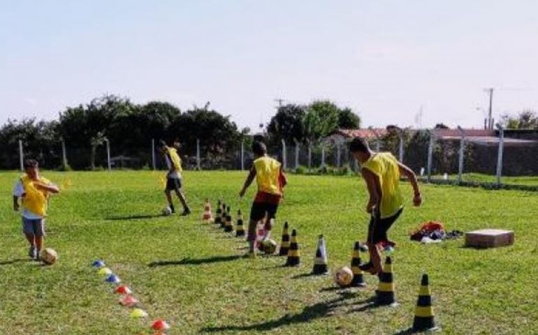 Projeto Novos Talentos se estende ao campo do Fluminense em Avaré