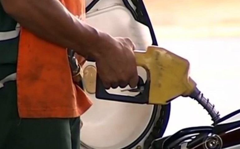 Aumento de taxas sobre combustíveis não agrada motoristas