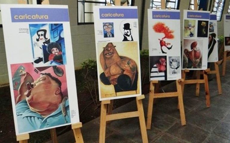 Exposição de caricaturas e charges é atração de 'Salão de Humor' em Avaré
