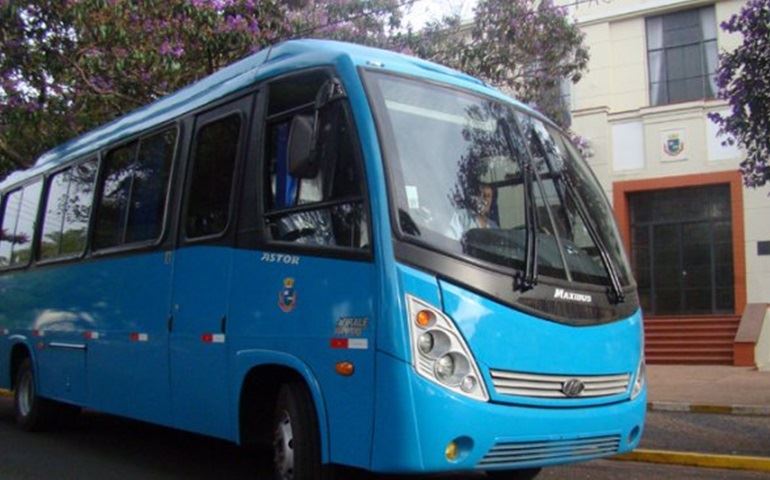 Prefeitura compra micro-ônibus para a SEME