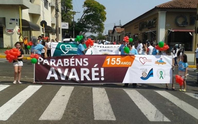 Voluntários do Doe Órgãos marcaram presença no desfile de Avaré