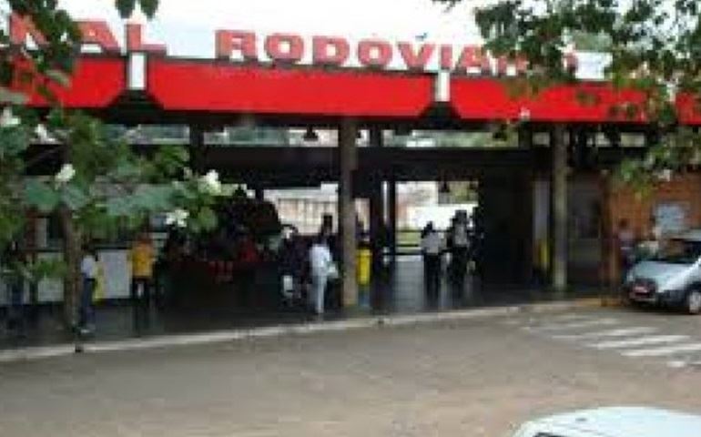  A arbitrariedade continua no terminal Rodoviário de Avaré.