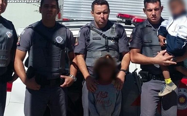 Policiais encontram menino sozinho na rua: 'Pediu para morar em abrigo'