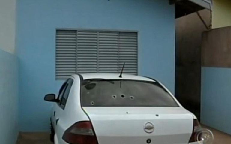 Duas casas são alvo de tiros no bairro Capitão Cesário em Itaí