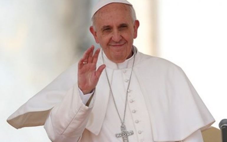 Papa Francisco simplifica procedimentos para anulação de casamentos