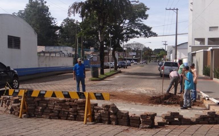 Em obras, Avenida Major Rangel tem mudança temporária de trânsito