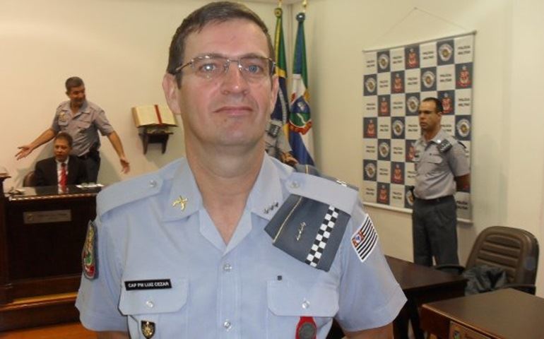      CAPITÃO LUIZ CEZAR JUNIOR  DO BATALHÃO DE AVARÉ DEFENDE TESE EM S. PAULO 