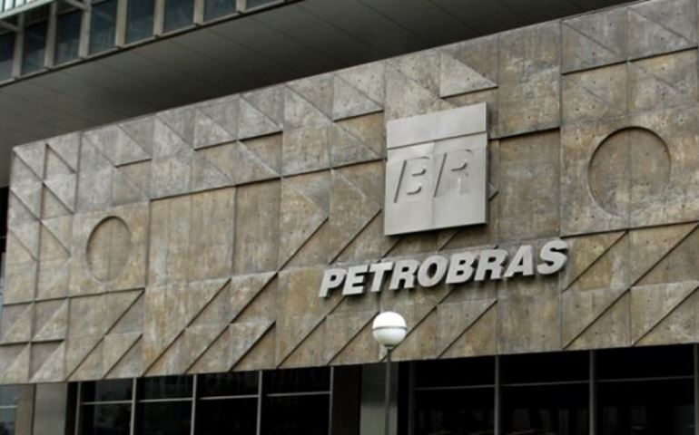 Petrobras lança programa de incentivo à demissão voluntária