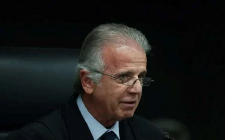 Escolhido de Lula para o Ministério da Defesa dá satisfação a Moraes sobre novos comandantes das For
