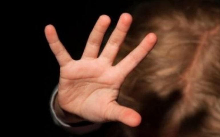 Menino de 8 anos diz ter sido abusado por adolescente em troca de pipa