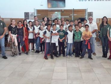 Escola municipal de Avaré visita instalações da Câmara de Vereadores