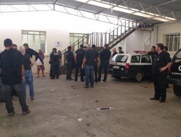 Operação da Polícia Civil prende suspeitos de tráfico de drogas em Cerqueira César