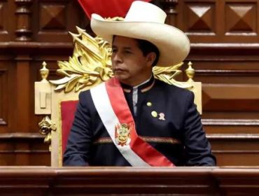 Presidente do Peru indica o caminho para todos os líderes de esquerda. voltar à cena do crime