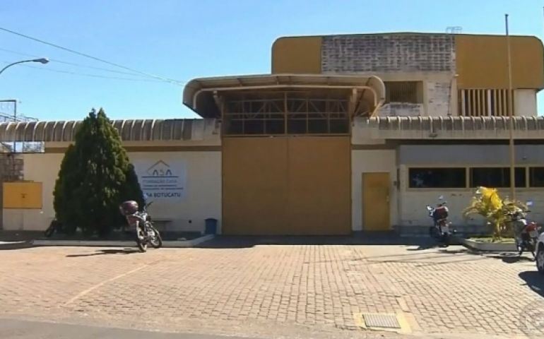 Justiça libera adolescente da Fundação Casa que pegou Covid para cumprir quarentena em casa