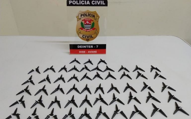 Polícia Civil apreende 160 pinos de cocaína dentro de casa em Avaré