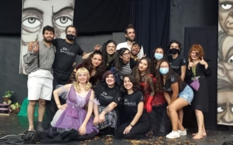 ESPETÁCULO “A BRUXINHA BOA” REÚNE CERCA DE 300 PESSOAS NO CENTRO CULTURAL