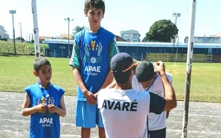 7 municípios participaram do Circuito Especial de Atletismo