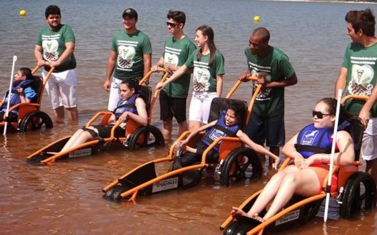 ?Praia acessível? garante lazer e inclusão no Camping