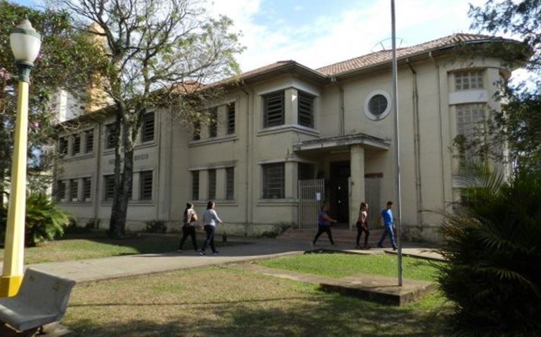 Pela primeira vez neste século, uma escola municipal de Avaré recebe reforma completa