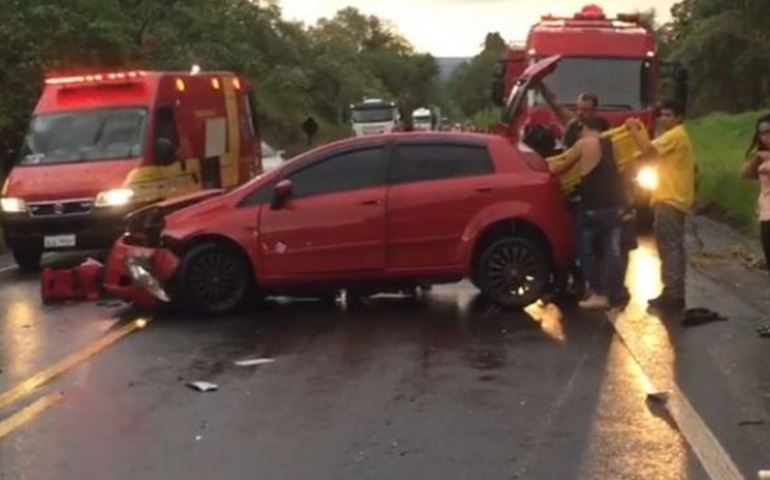 GRAVE ACIDENTE TIRA A VIDA DE PAI E FILHO DE AVARÉ