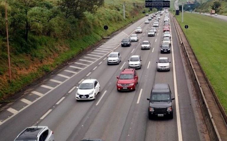 Concessionária realiza obras em pontos da SP255