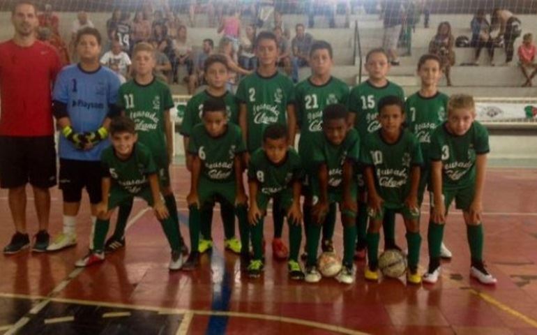 MENINOS DA SEME SAGRAM-SE CAMPEÕES DE FUTSAL NA AAA