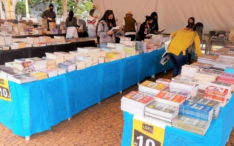 Feira do Livro começa no dia 7 de junho no Largo São João