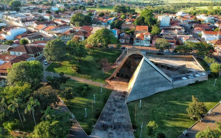 Jovem é preso suspeito de tentar estuprar sobrinho de 4 anos em Cerqueira César