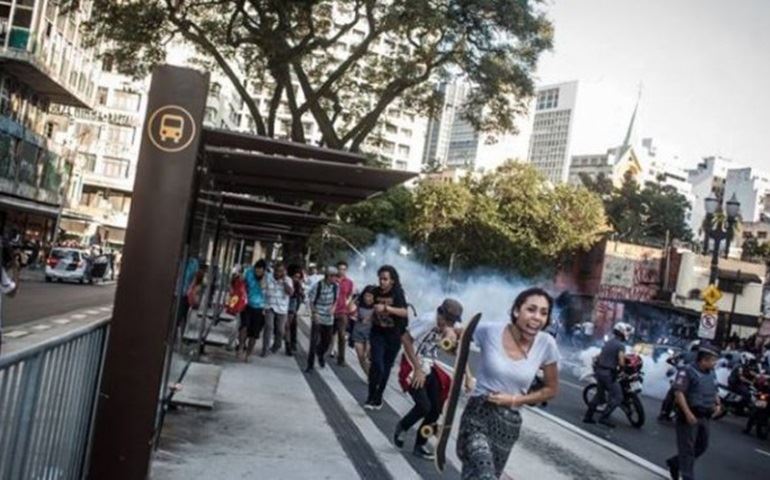 Após denúncia à OEA, secretaria nega abusos em repressão a estudantes em SP