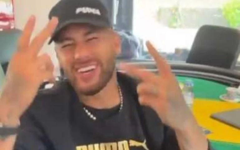 URGENTE: Neymar declara apoio a Bolsonaro e deixa a esquerda em 'surtos' (veja o vídeo)