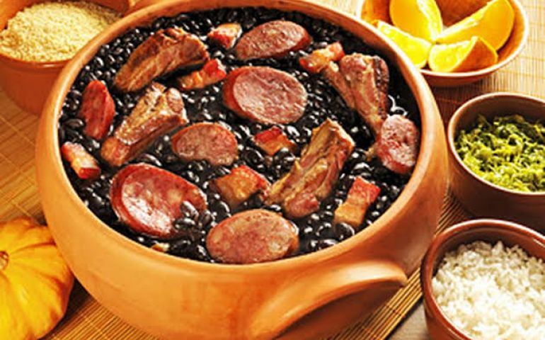 Colônia realiza Feijoada Solidária em Setembro