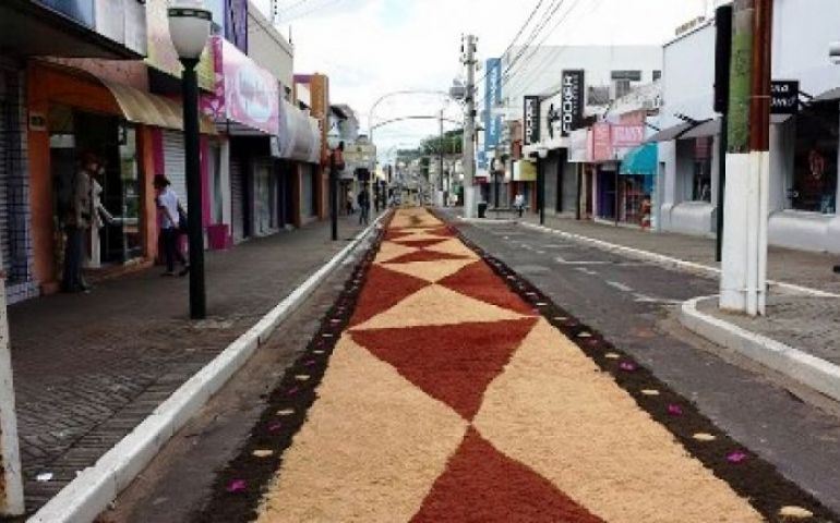 Corpus Christi terá celebrações on-line nas paróquias da região