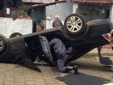 Homem é preso com drogas após sofrer acidente em Avaré