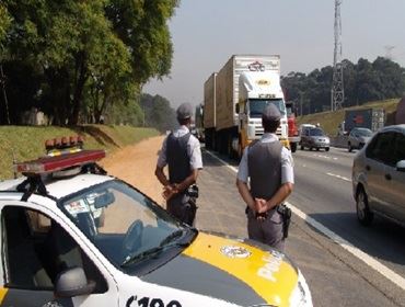 POLÍCIA MILITAR RODOVIÁRIA REALIZA  ?OPERAÇÃO CARNAVAL 2015?