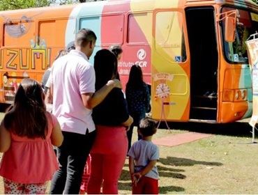 Peça teatral será encenada dentro de um ônibus