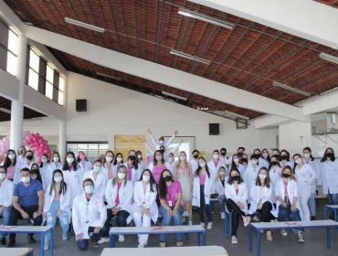 Faculdade Eduvale e ABOVA realizam ação da campanha Outubro Rosa