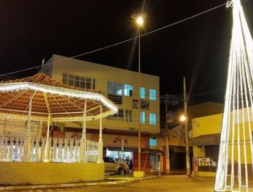 Avaré entra no clima de Natal com decoração em locais públicos