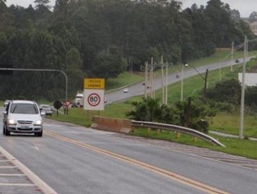 Rodovia João Mellão tem Operação ?Pare e Siga?