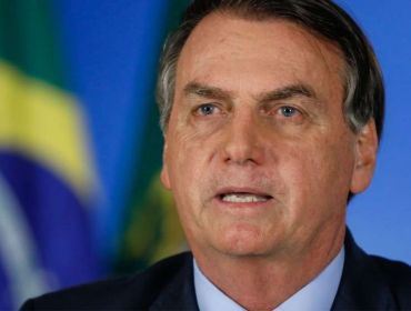 Bolsonaro decreta o adiamento dos reajustes tarifários de energia elétrica até 2021