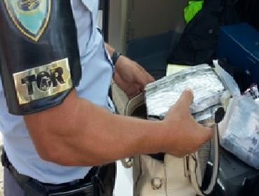 POLICIAMENTO RODOVIÁRIO APREENDE HAXIXE