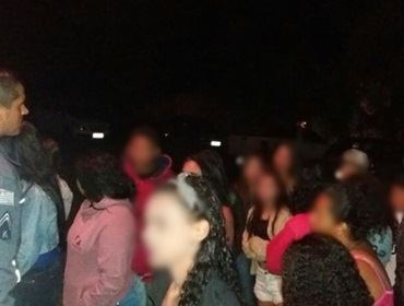 Adolescentes são flagrados em festa com bebidas e drogas em Piraju