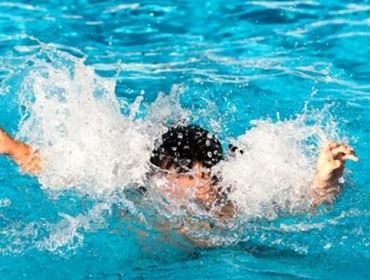 Criança morre após se afogar em piscina em Avaré