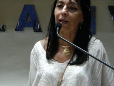 PROFESSORA DENUNCIA ADALGISA WARD A COMISSÃO DE ÉTICA DA CÂMARA