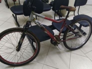 Homem é preso após ameaçar ciclista com faca e roubar bicicleta