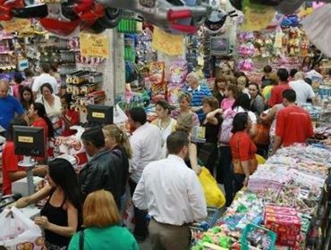 Procon dá dicas para evitar problemas com compras de Natal