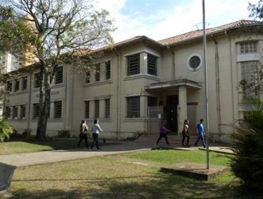 Pela primeira vez neste século, uma escola municipal de Avaré recebe reforma completa